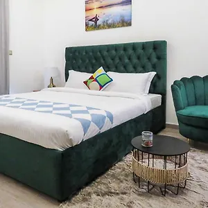 Oyo 860 Studio Apartment, Maya Tower 4, Jumeirah Village Triangle Guest house Dubai